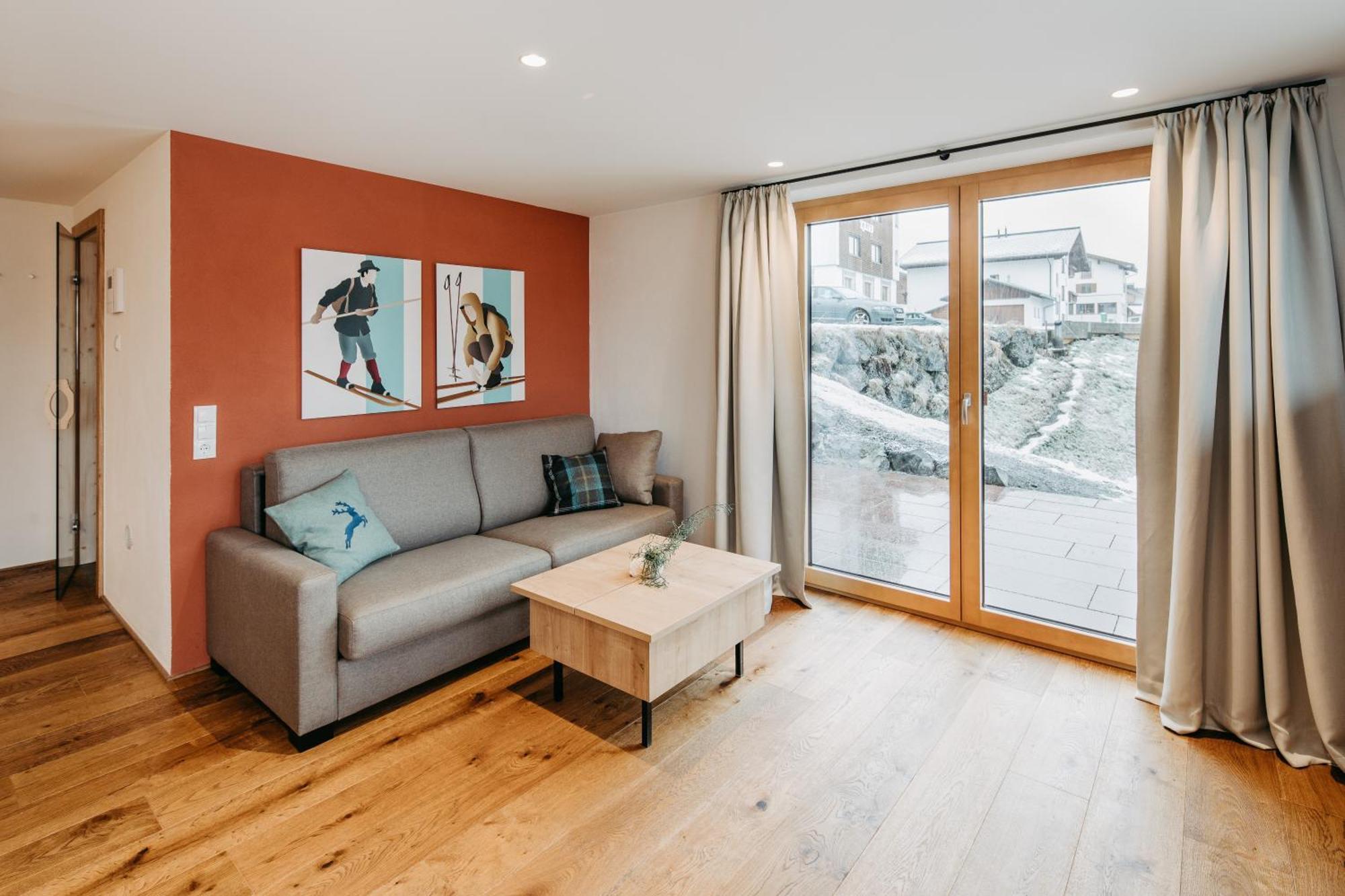 Fernsicht Alpen-Apartments Lech am Arlberg Room photo